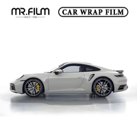 Película de envoltura de automóvil con cambio de color gris mate de Porsche para defensa de automóvil contra rasguños