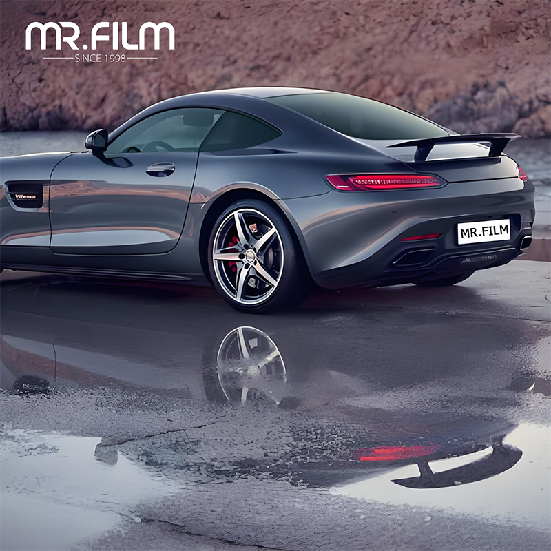 Película para ventana de aislamiento térmico con tinte de vidrio automático