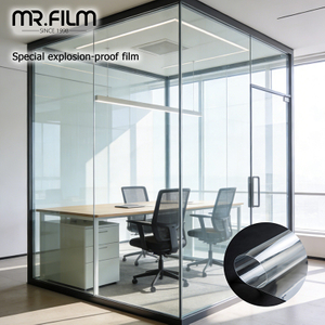 Película protectora para módulos de trabajo insonorizados al aire libre