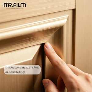 Película metálica para decoración de muebles de hotel.
